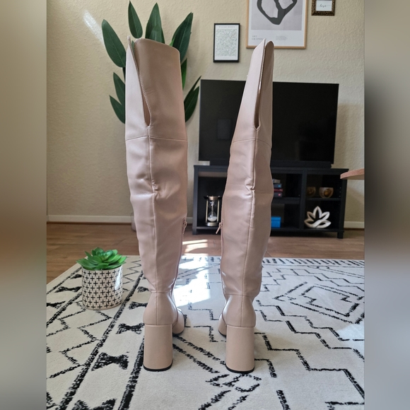 GORGEOUS Charles David Over-the-Knee Terrell Boots- New! Never Worn! - Picture 4 of 11